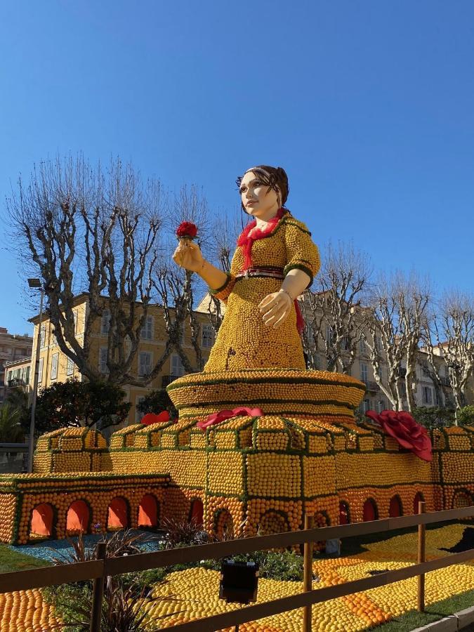 Apartment Queen Riviera : Climatisation, Parking, Terrasse