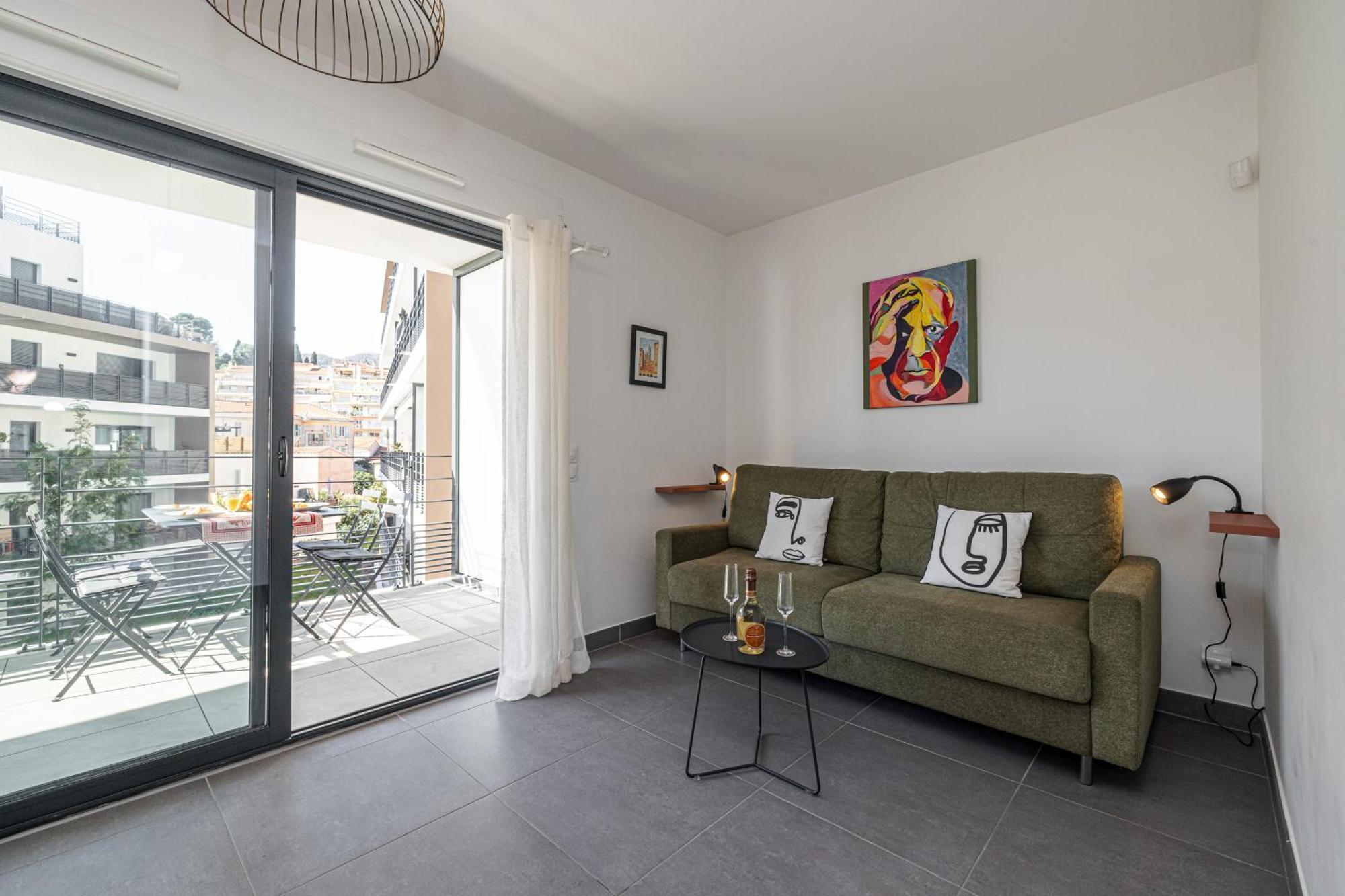 Queen Riviera : Climatisation, Parking, Terrasse Apartment Menton