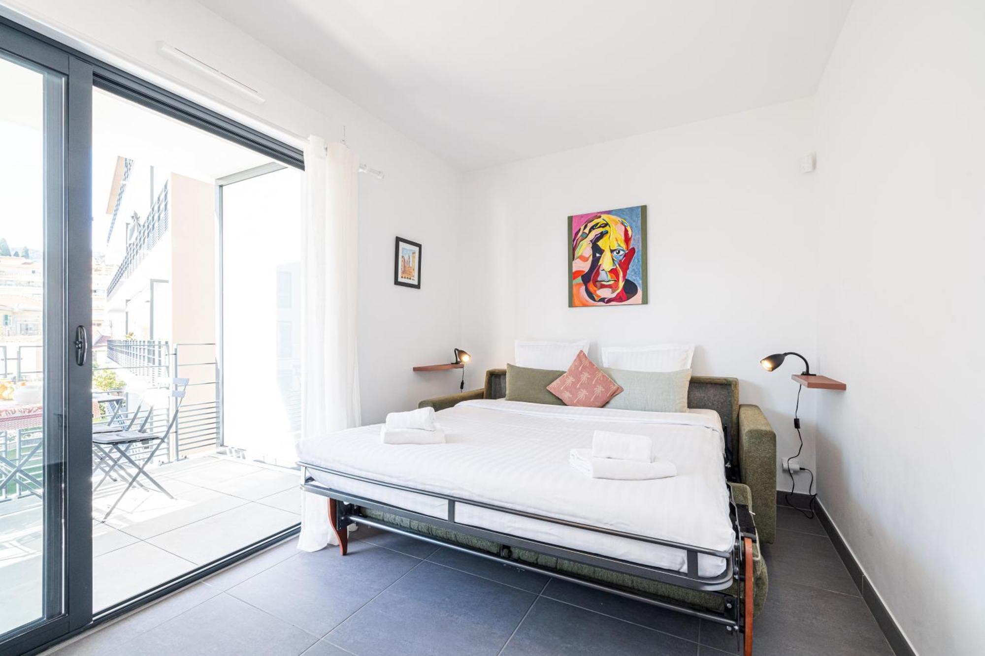Apartment Queen Riviera : Climatisation, Parking, Terrasse Menton